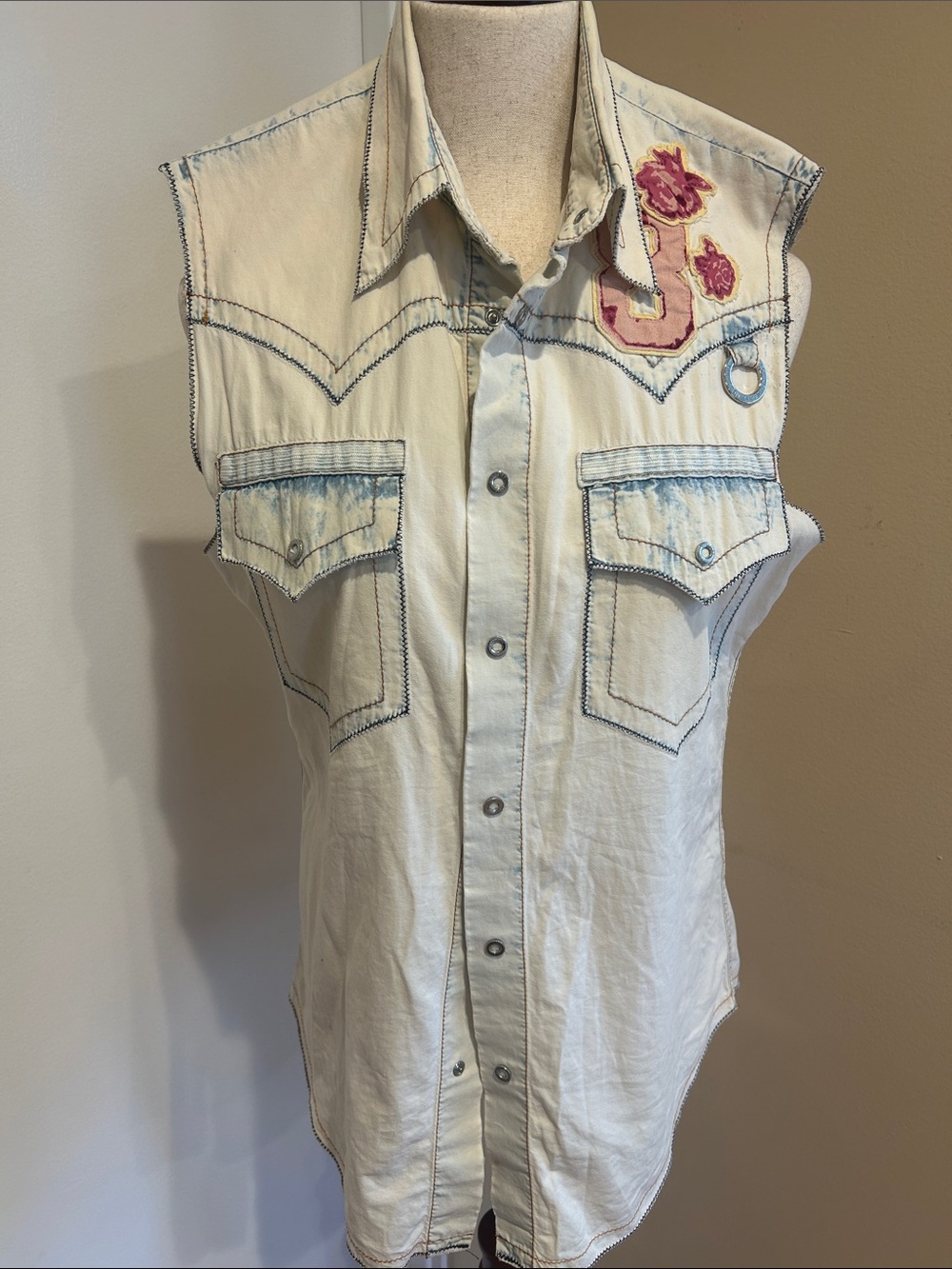 Moschino Cream Denim Western Sleeveless Button-Front Blouse with Pink Embroidery
